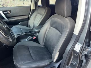 Nissan Qashqai 2011-thumb-6