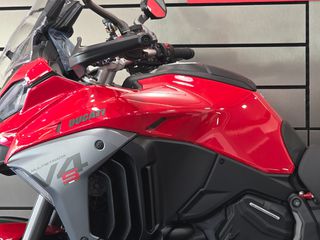 Ducati Multistrada V4 S 2026-thumb-8
