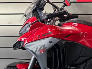 Ducati Multistrada V4 S 2026-thumb-9