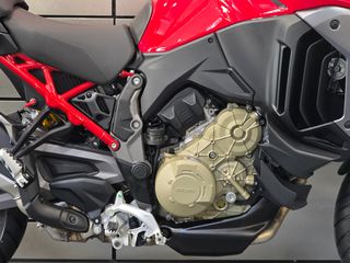 Ducati Multistrada V4 S 2026-thumb-19