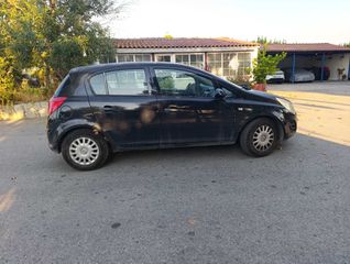 Opel Corsa 2012 1.2-thumb-1