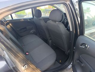 Opel Corsa 2012 1.2-thumb-7