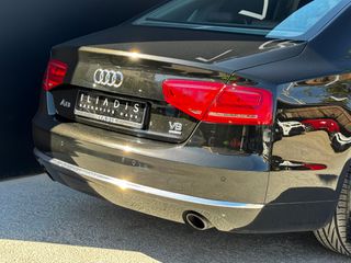 Audi A8 2011-thumb-15