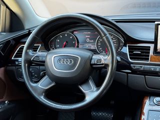 Audi A8 2011-thumb-23
