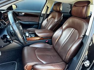 Audi A8 2011-thumb-18