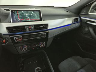 Bmw X2 2018 (X2 sDrive18d)-thumb-16