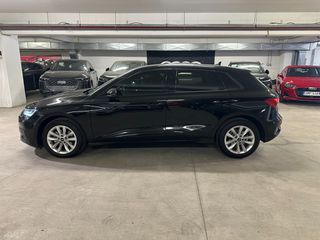 Audi A3 2023 1.0 TFSI 110HP STRONIC-thumb-1