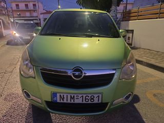 Opel Agila 2009-thumb-1