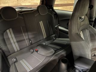 Mini John Cooper Works 2021-thumb-19