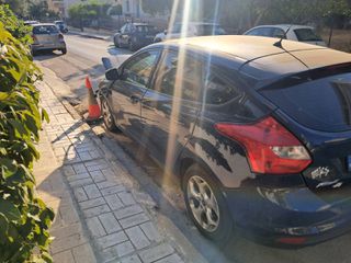 Ford Focus 2012-thumb-3
