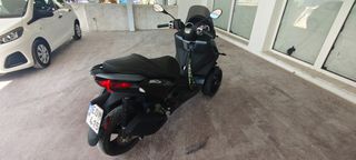 Piaggio MP3 300 LT 2025-thumb-1