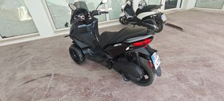 Piaggio MP3 300 LT 2025-thumb-4