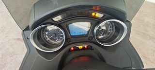 Piaggio MP3 300 LT 2025-thumb-5