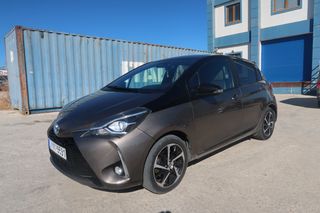 Toyota Yaris 2019-thumb-1