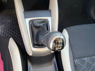 Nissan Micra 2019 1.5 dCi Full Extra-thumb-16