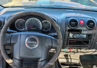 Isuzu D-Max 2010 D-Max 2.5 Turbo Intercooler 136PS — 4x2 — 1,5 Καμπίνα-thumb-6