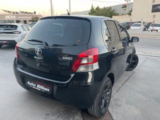 Toyota Yaris 2010 1.0 COMFORT navi-thumb-7