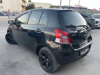 Toyota Yaris 2010 1.0 COMFORT navi-thumb-5