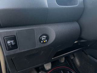 Toyota Yaris 2010 1.0 COMFORT navi-thumb-12