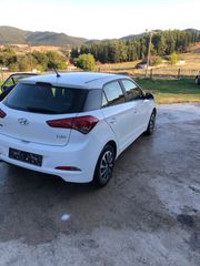 Hyundai i 20 2016-thumb-8