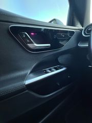 Mercedes-Benz C 200 2021-thumb-21