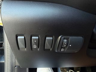 Renault Twingo 2016 1.0 SCe Dynamique-thumb-18
