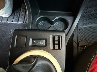 Renault Twingo 2016 1.0 SCe Dynamique-thumb-19