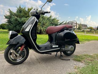 Vespa GTV Via Montenapoleone SE 2011 Gtv