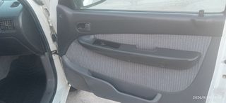 Mazda B 2500 2003-thumb-10