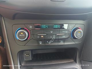 Ford Focus 2018 SUPERCARS XANIA-thumb-9