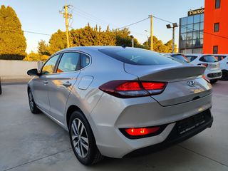 Hyundai i 30 2019 Fastback-thumb-6