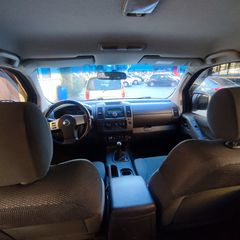 Nissan Navara 2012 NAVARA 4X4 TURBODIESEL-thumb-6