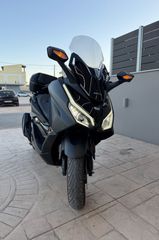 Honda Forza 350 2024 TOP BOX