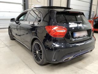 Mercedes-Benz A 180 2016 1.6 BlueEfficiency AMG Sport !!-thumb-3