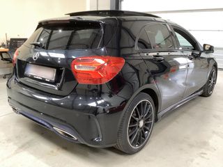 Mercedes-Benz A 180 2016 1.6 BlueEfficiency AMG Sport !!-thumb-4