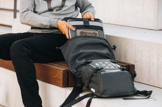 SW-MOTECH BACKPACK DAILY WP BC.WPB.00.003.20000-thumb-2