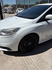 Ford Focus 2013 ST LINE-thumb-3