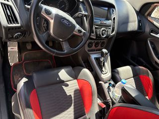 Ford Focus 2013 ST LINE-thumb-17