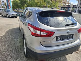 Nissan Qashqai 2017 1.6 DIESEL AUTOMATIC-thumb-6