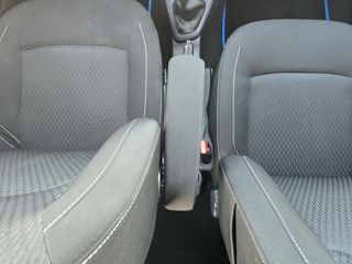 Dacia Sandero 2018-thumb-43