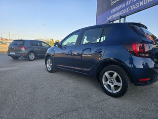 Dacia Sandero 2018-thumb-12