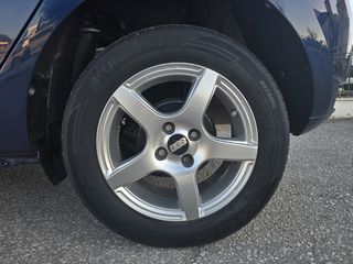 Dacia Sandero 2018-thumb-17