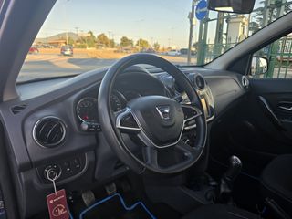 Dacia Sandero 2018-thumb-25