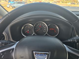 Dacia Sandero 2018-thumb-26