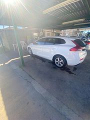 Volvo V40 2015 D2 KINETIC