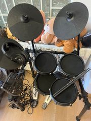 ALESIS DRUMS KIT-thumb-5