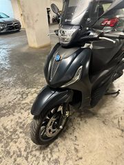 Piaggio Beverly 300 2021-thumb-2