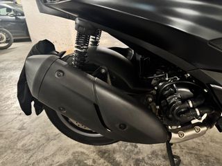 Piaggio Beverly 300 2021-thumb-3