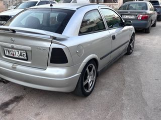 Opel Astra 2002-thumb-4