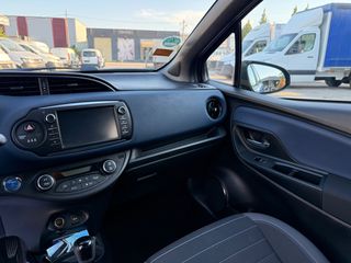 Toyota Yaris 2017 1.5 HYBRID STYLE-thumb-26